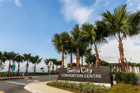 莎阿南Simple No 6- Trefoil Setia Alam- Near Setia Convention Centre住宿加早餐旅馆 外观 照片